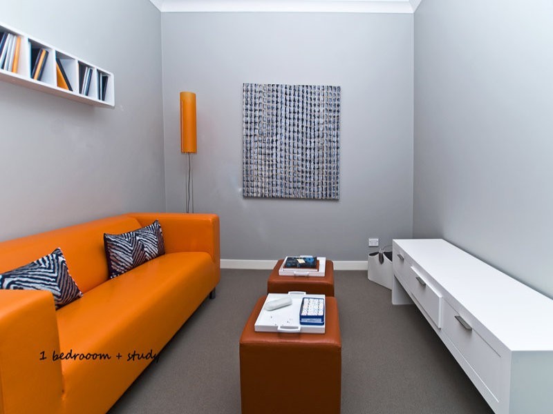 430 Marine Parade, Labrador QLD 4215