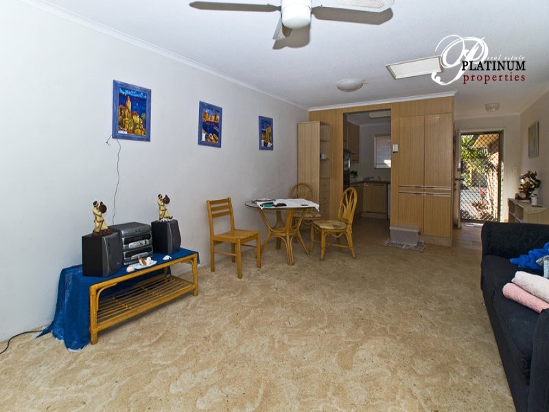 19/164 High Street, Southport QLD 4215