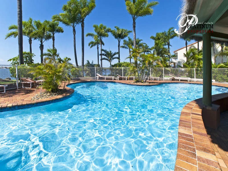 42/81 Boykambil Esplanade, Hope Island QLD 4212