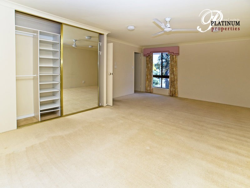 42/81 Boykambil Esplanade, Hope Island QLD 4212