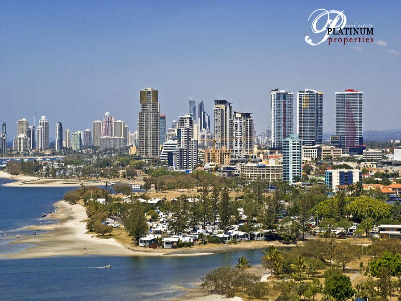 Labrador QLD 4215