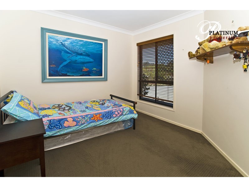 52 River Downs, Helensvale QLD 4212