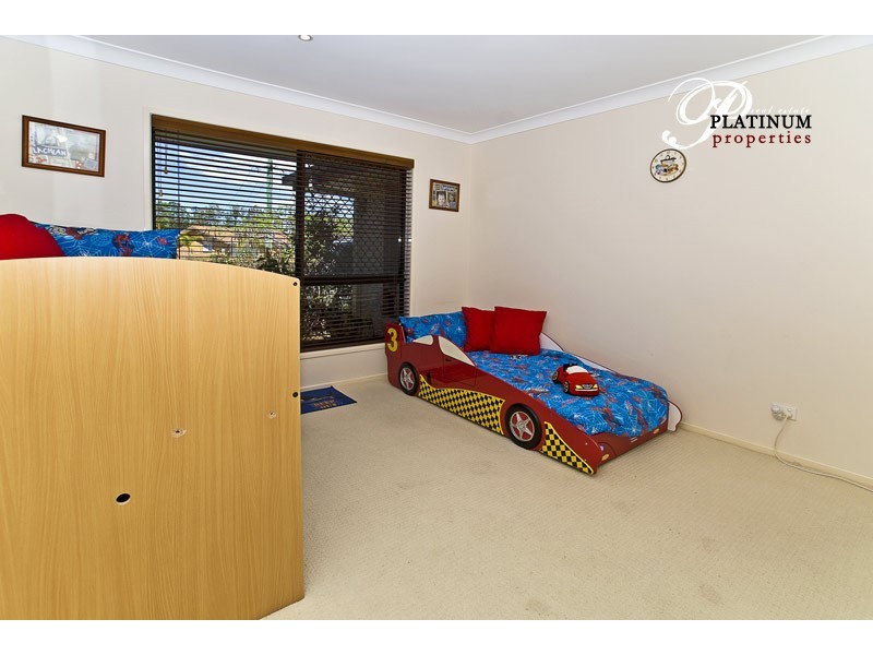 52 River Downs, Helensvale QLD 4212