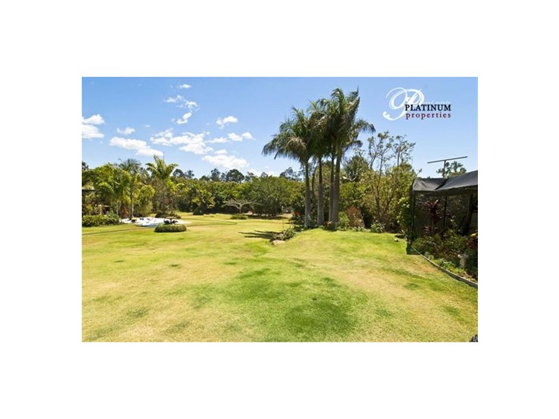 52 River Downs, Helensvale QLD 4212