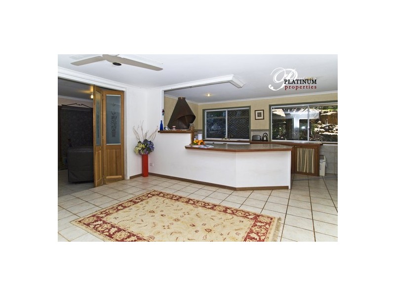 5 Apo Ct, Tamborine Mountain QLD 4272
