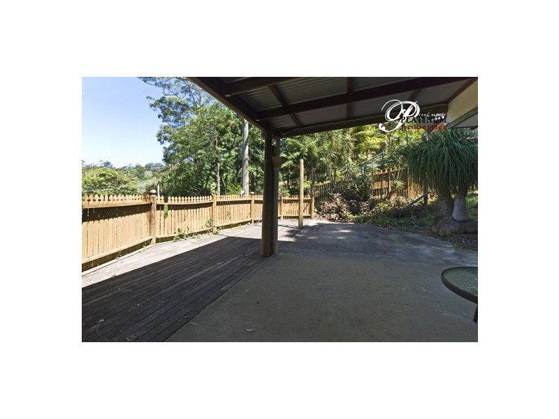 5 Apo Ct, Tamborine Mountain QLD 4272