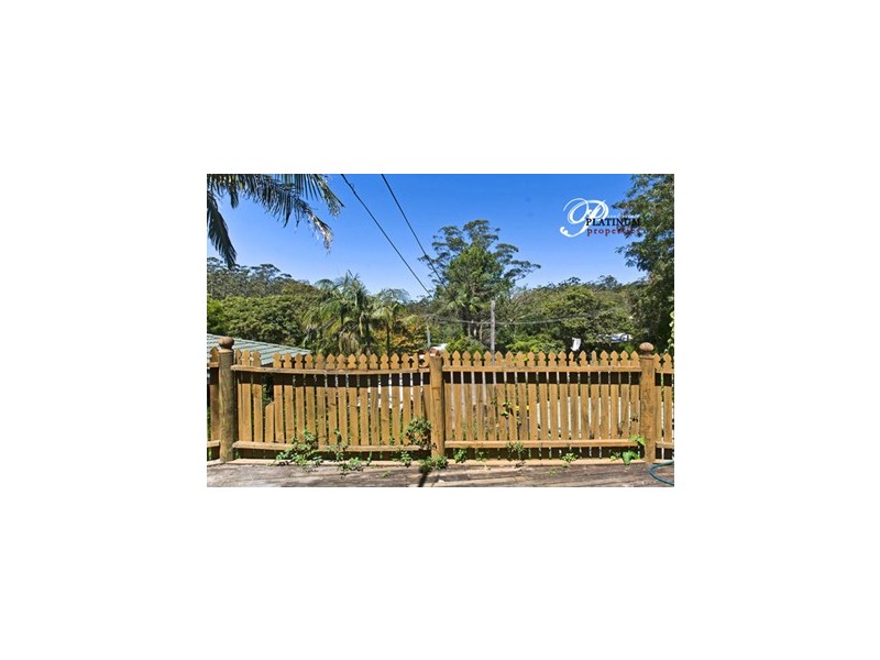 5 Apo Ct, Tamborine Mountain QLD 4272