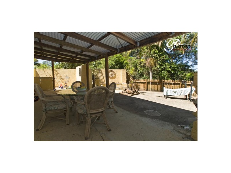 5 Apo Ct, Tamborine Mountain QLD 4272
