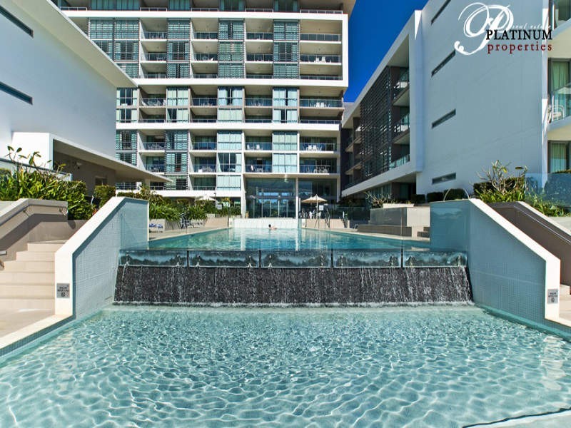 Broadbeach Waters QLD 4218