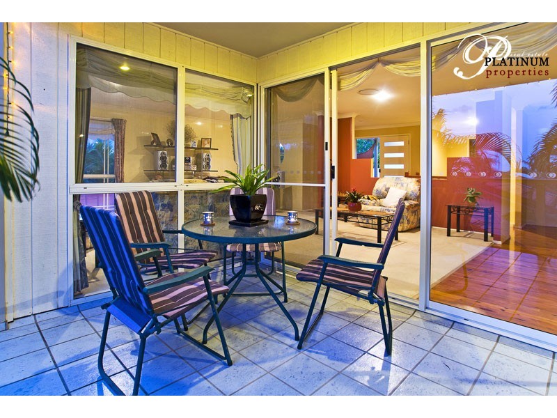 32 Monterey Keys Drive, Helensvale QLD 4212