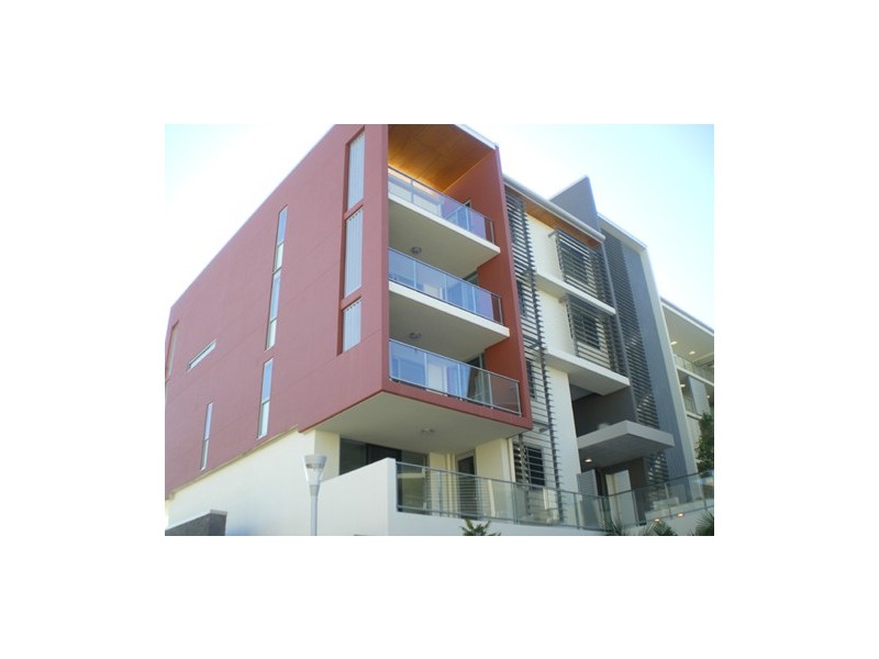 154 Musgrave Ave, Southport QLD 4215