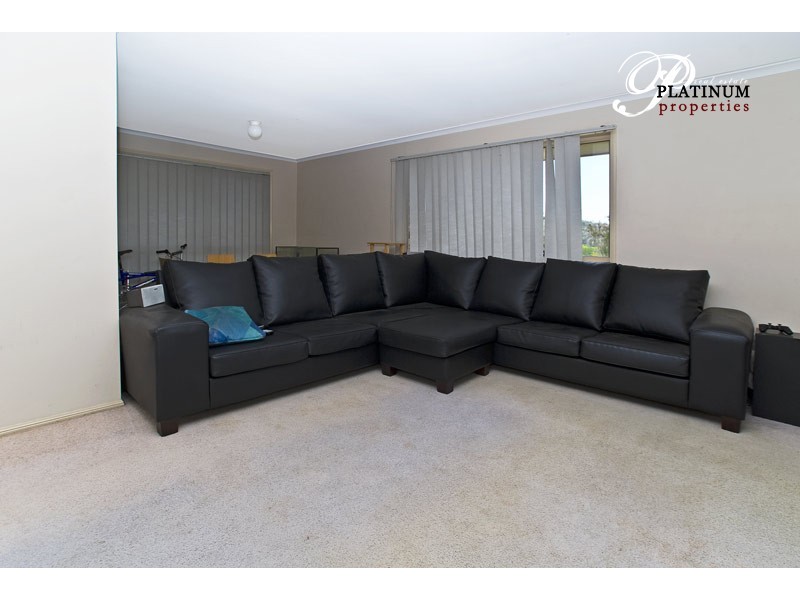 1 Highview Place, Parkwood QLD 4214