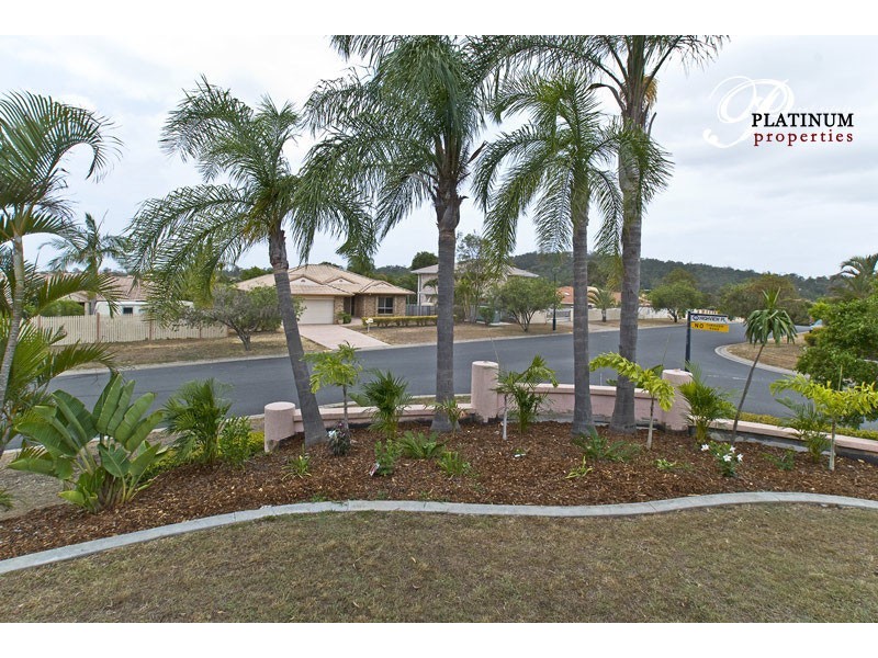 1 Highview Place, Parkwood QLD 4214