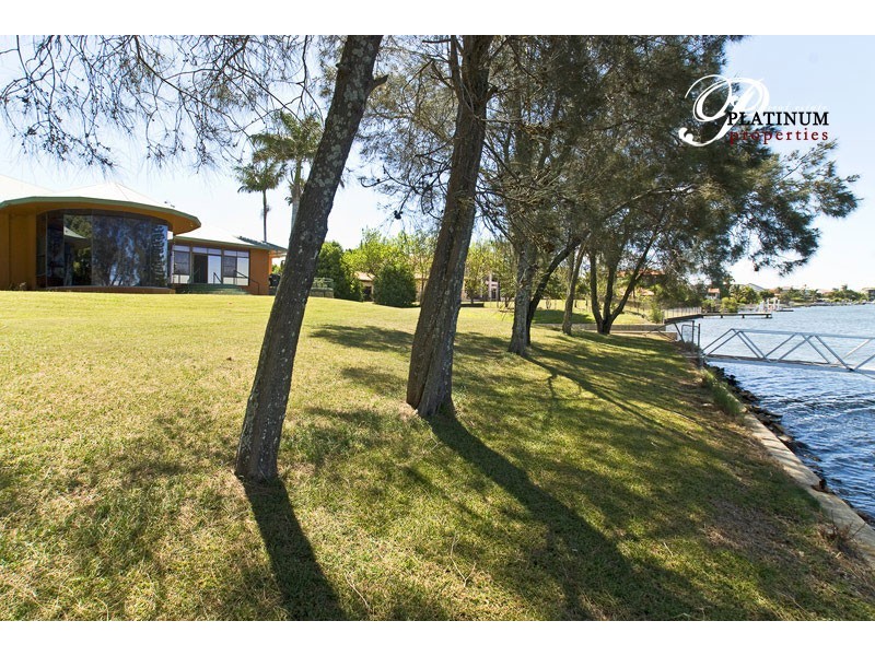 Carrara QLD 4211