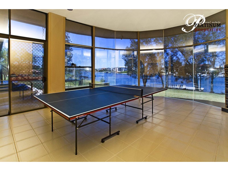 Carrara QLD 4211