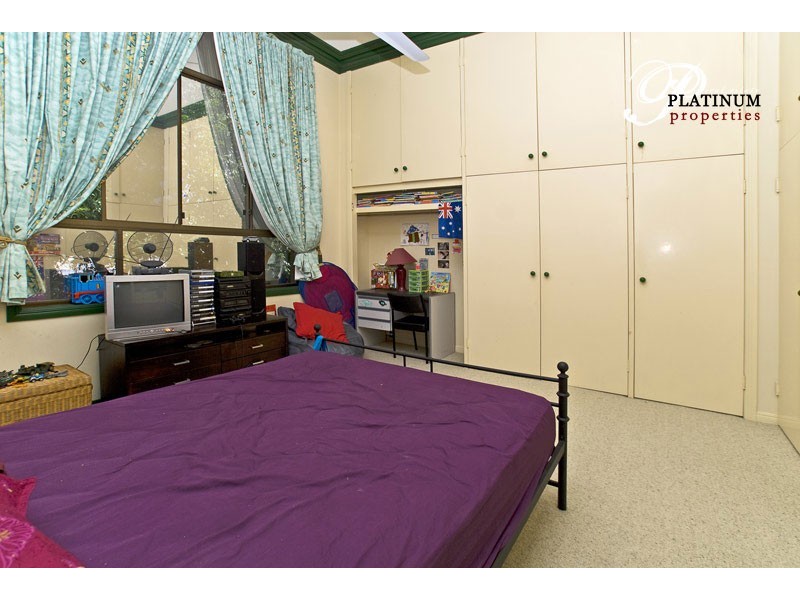 Carrara QLD 4211