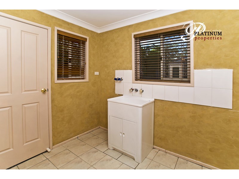 51 Lindfield Road, Helensvale QLD 4212
