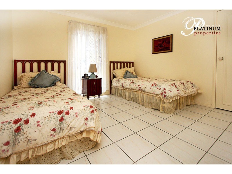 23 Norseman Court, Paradise Waters QLD 4217