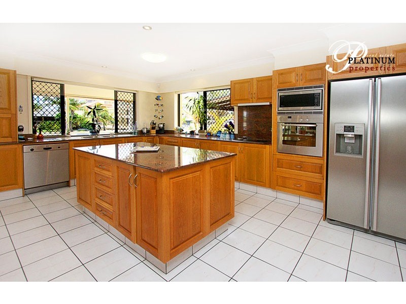 23 Norseman Court, Paradise Waters QLD 4217