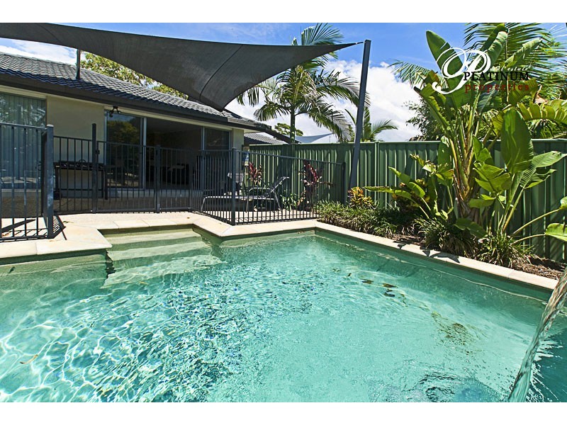 12 Russell Ct, Miami QLD 4220