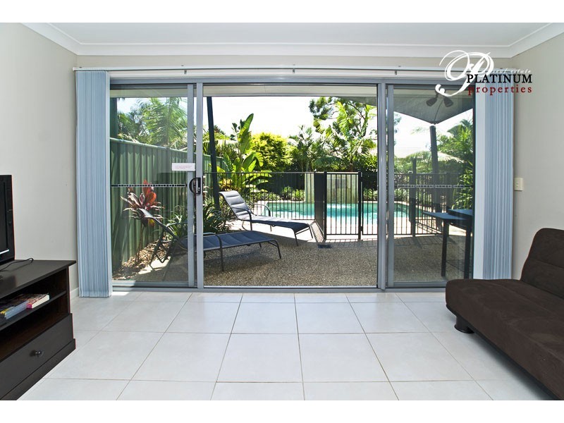 12 Russell Ct, Miami QLD 4220