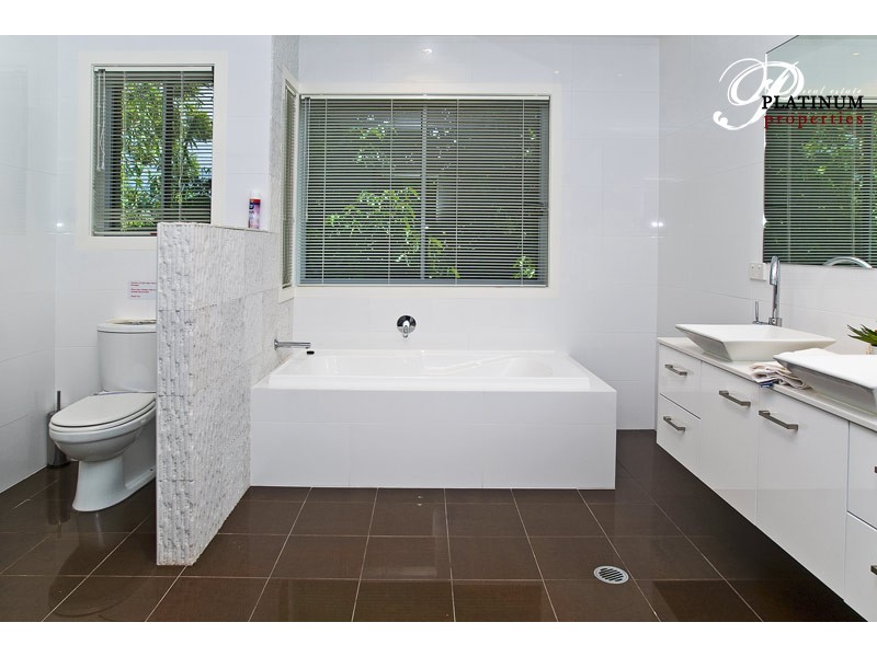 72 The Pinnacle, Worongary QLD 4213