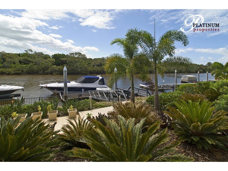 Hope Island QLD 4212