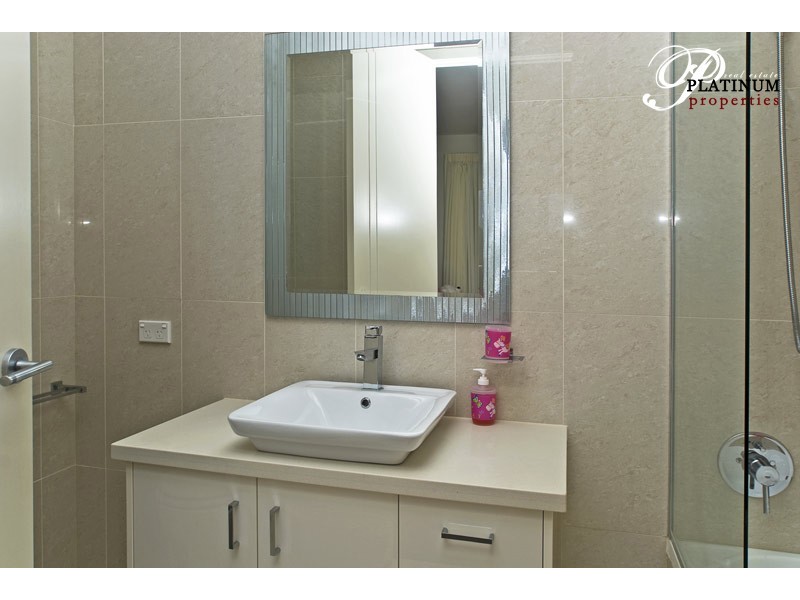 Hope Island QLD 4212