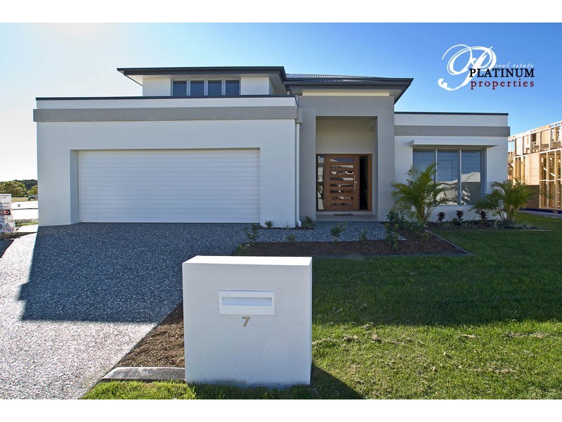 Hope Island QLD 4212