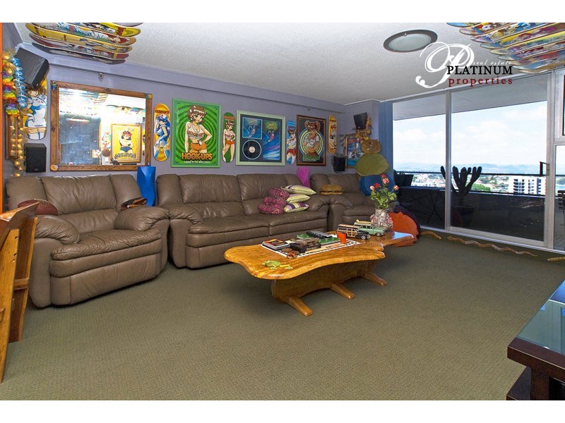 34/40 Ferny Ave, Surfers Paradise QLD 4217