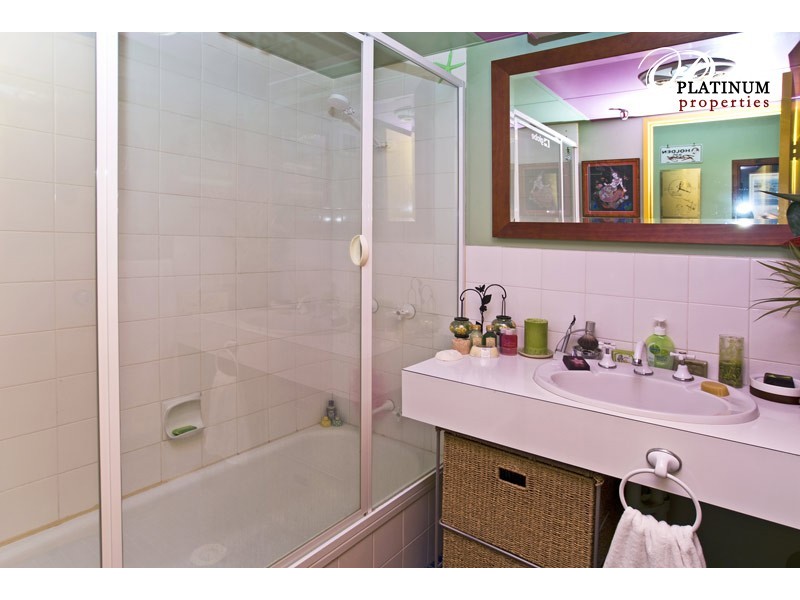 34/40 Ferny Ave, Surfers Paradise QLD 4217