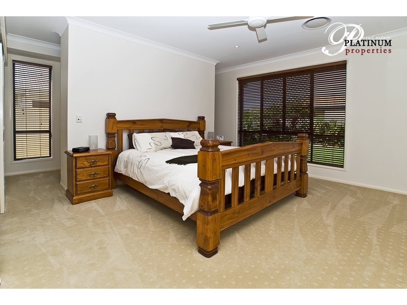 19 Costa Del Sol Ave, Runaway Bay QLD 4216
