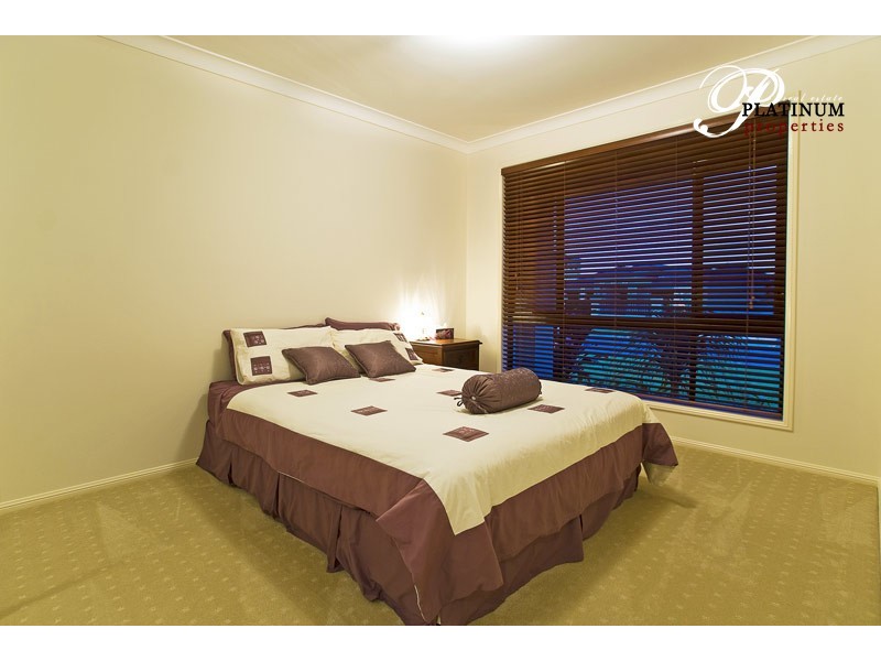 19 Costa Del Sol Ave, Runaway Bay QLD 4216