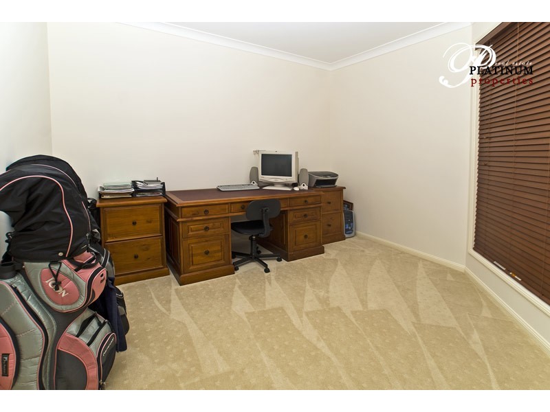 19 Costa Del Sol Ave, Runaway Bay QLD 4216