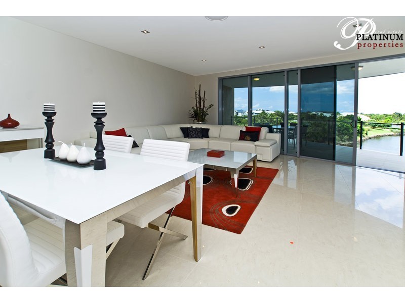 1 Town Centre Residential, Carrara QLD 4211