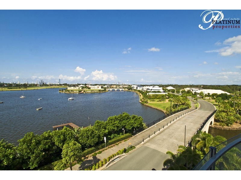 1 Town Centre Residential, Carrara QLD 4211
