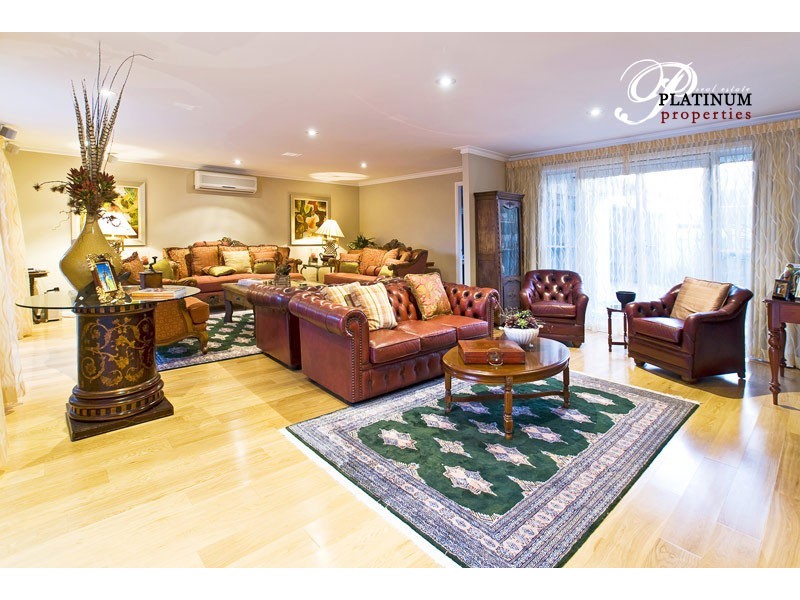 Paradise Waters QLD 4217