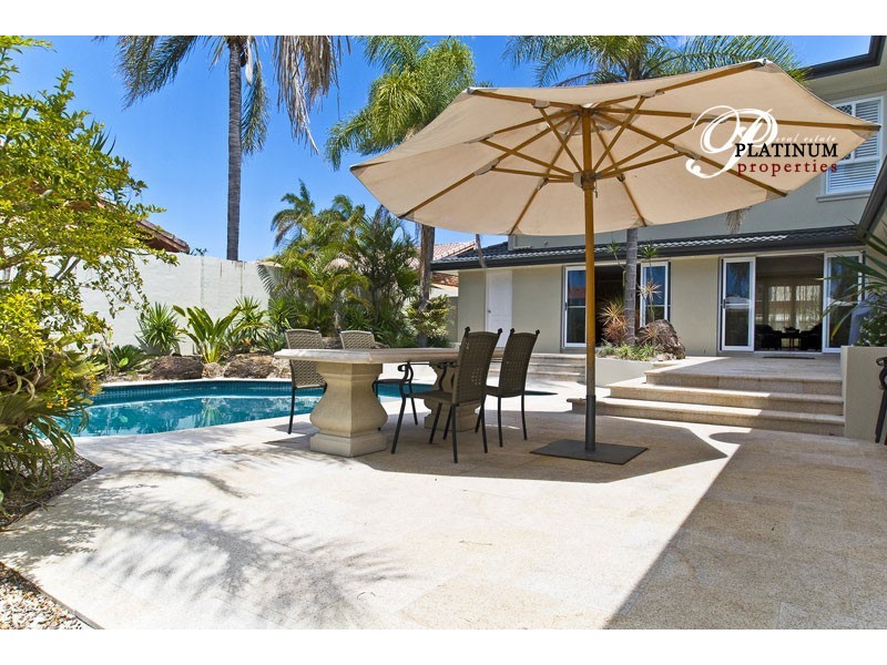 Paradise Waters QLD 4217