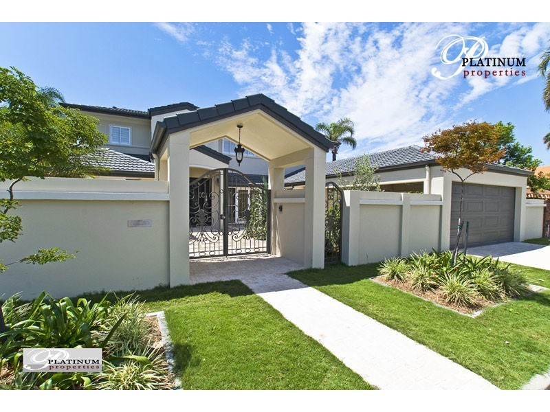 Paradise Waters QLD 4217