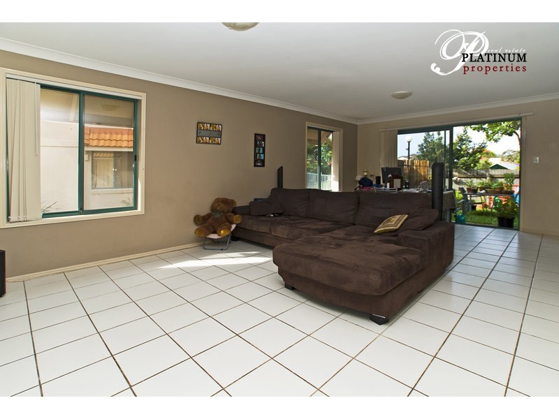 15/3 Regensberg Close, Varsity Lakes QLD 4227