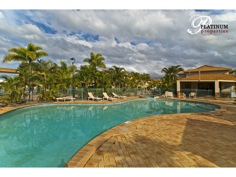 15/3 Regensberg Close, Varsity Lakes QLD 4227