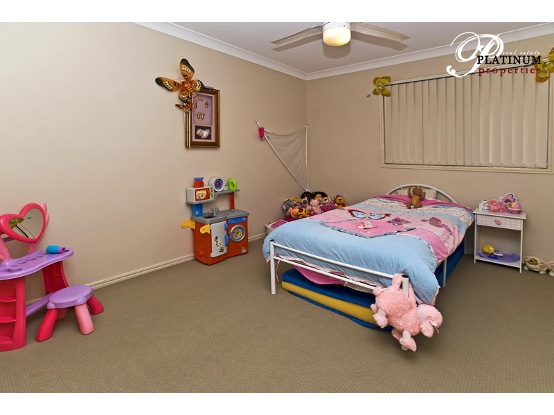 15/3 Regensberg Close, Varsity Lakes QLD 4227