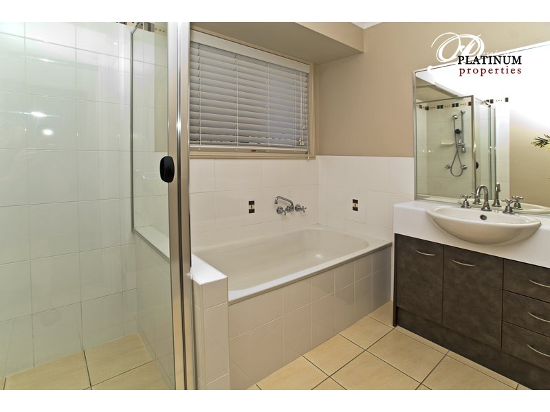 9 Manacor Place, Runaway Bay QLD 4216