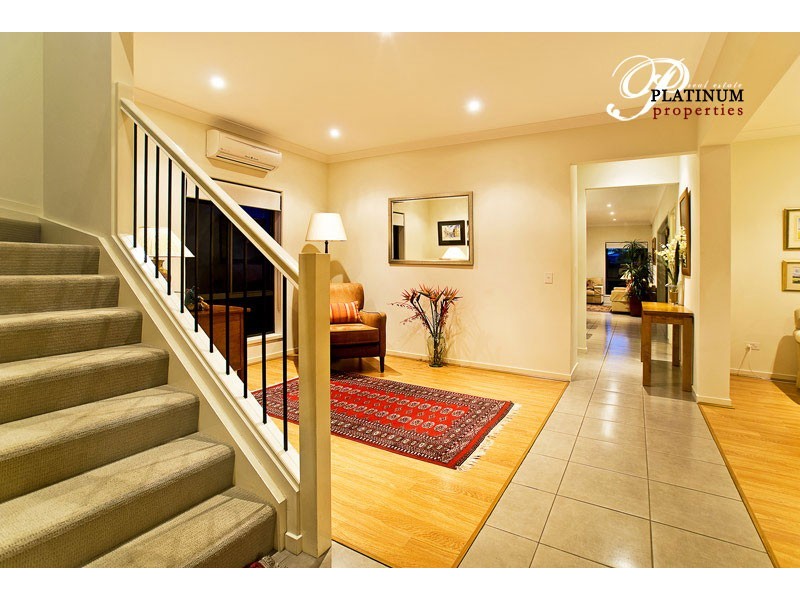 30 Costa Del Sol Ave, Runaway Bay QLD 4216