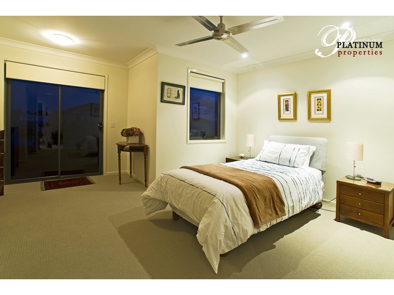 30 Costa Del Sol Ave, Runaway Bay QLD 4216