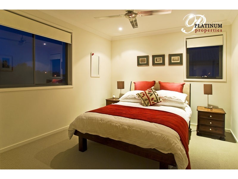 30 Costa Del Sol Ave, Runaway Bay QLD 4216