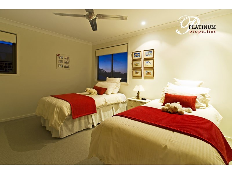 30 Costa Del Sol Ave, Runaway Bay QLD 4216