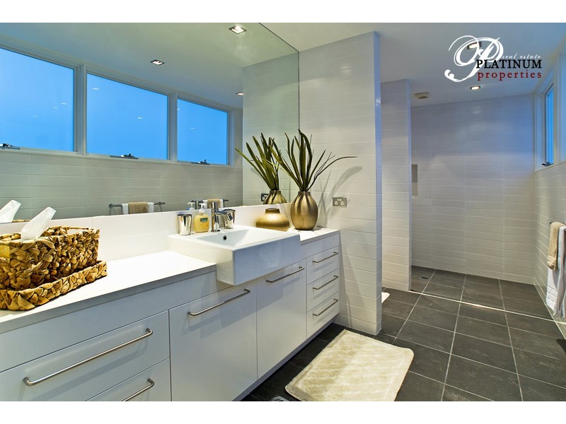 8030 Key Waters, Sanctuary Cove QLD 4212
