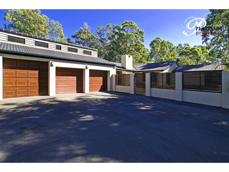 32 Derwent Ave, Helensvale QLD 4212