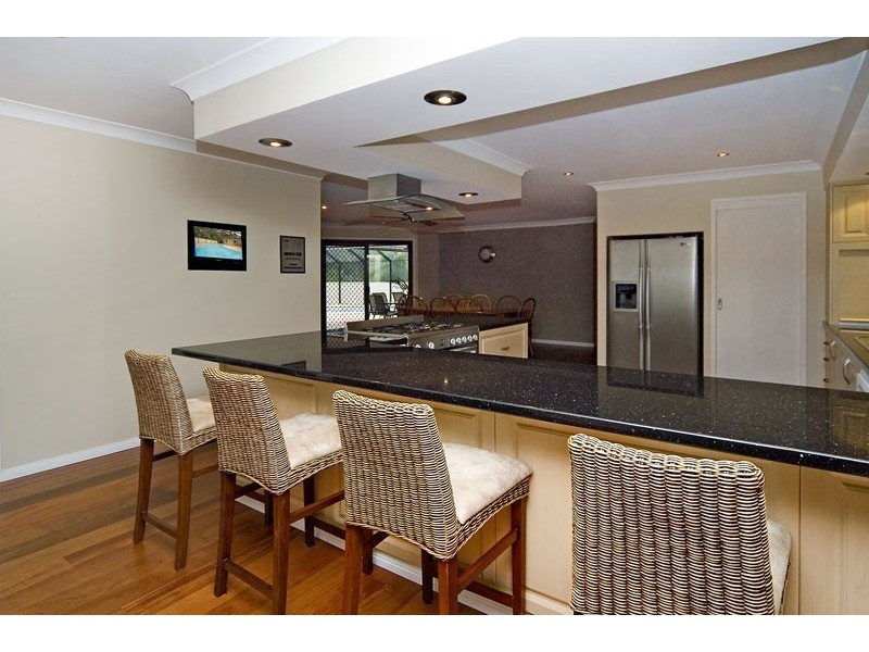 32 Derwent Ave, Helensvale QLD 4212